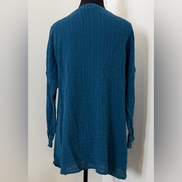 Soft Surroundings Deep Blue Button-Down Shirt - Picture 3 of 5